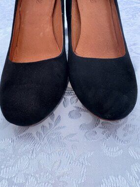 Madewell Pump Black Suede
